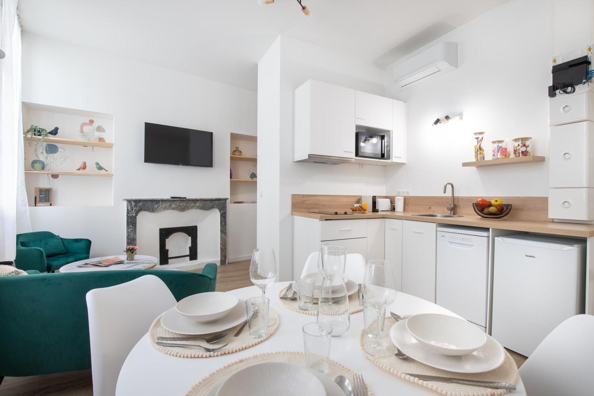 Votre Nid Douillet*hyper Centre*netflix/wifi/clim Appartement